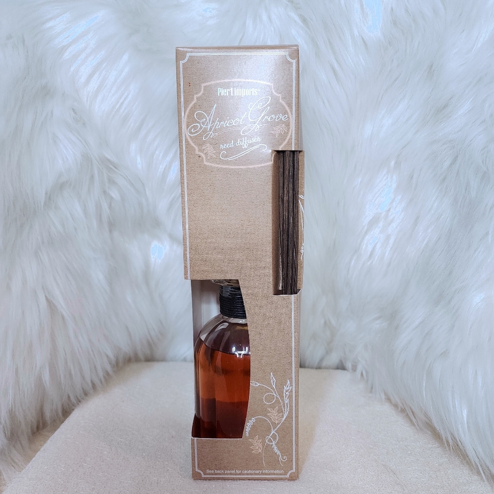 CLOSET CLOSING ~~ Pier 1 - Reed Diffusers - Picture 5 of 12